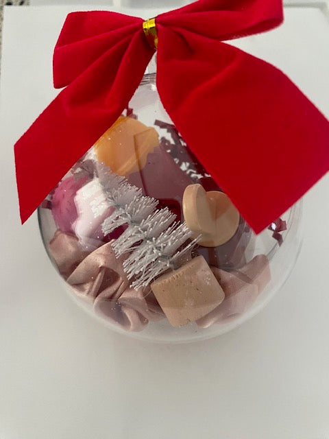 CHR-004 Christmas Gift Ball : 4 piece Set