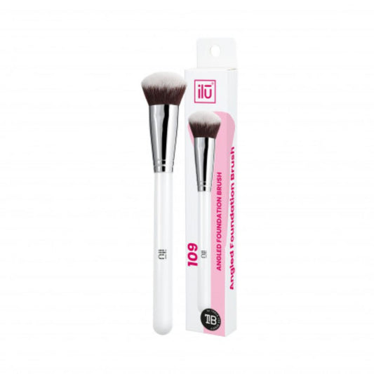 ILU 109 Angled Foundation Brush